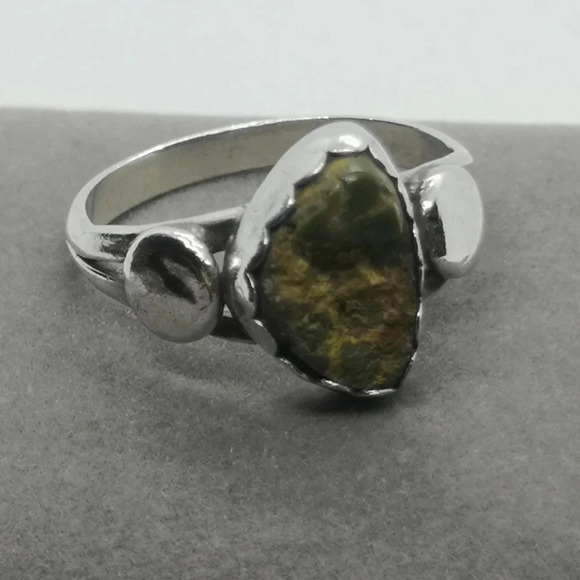 Jewelry - Sterling  ring